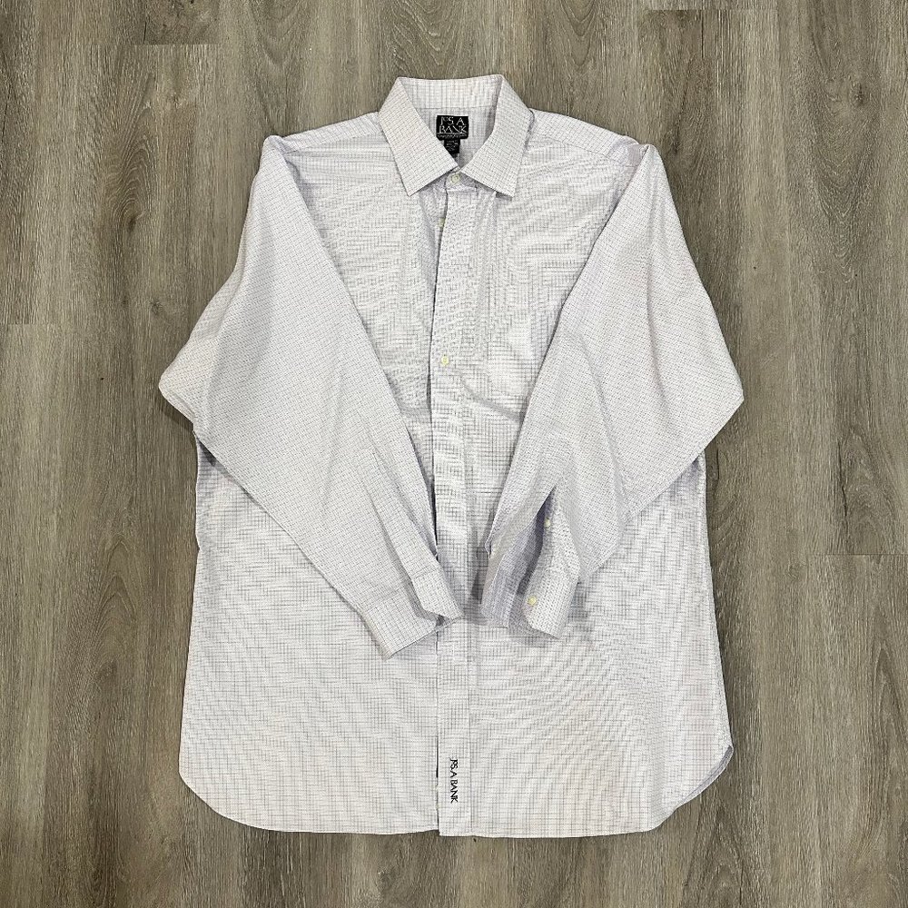 Jos A. Bank Signature Collection Wrinkle-Free Tailored Fit Dress Shirt